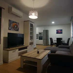 Apartamento Con Garaje, El Barco, Toledo